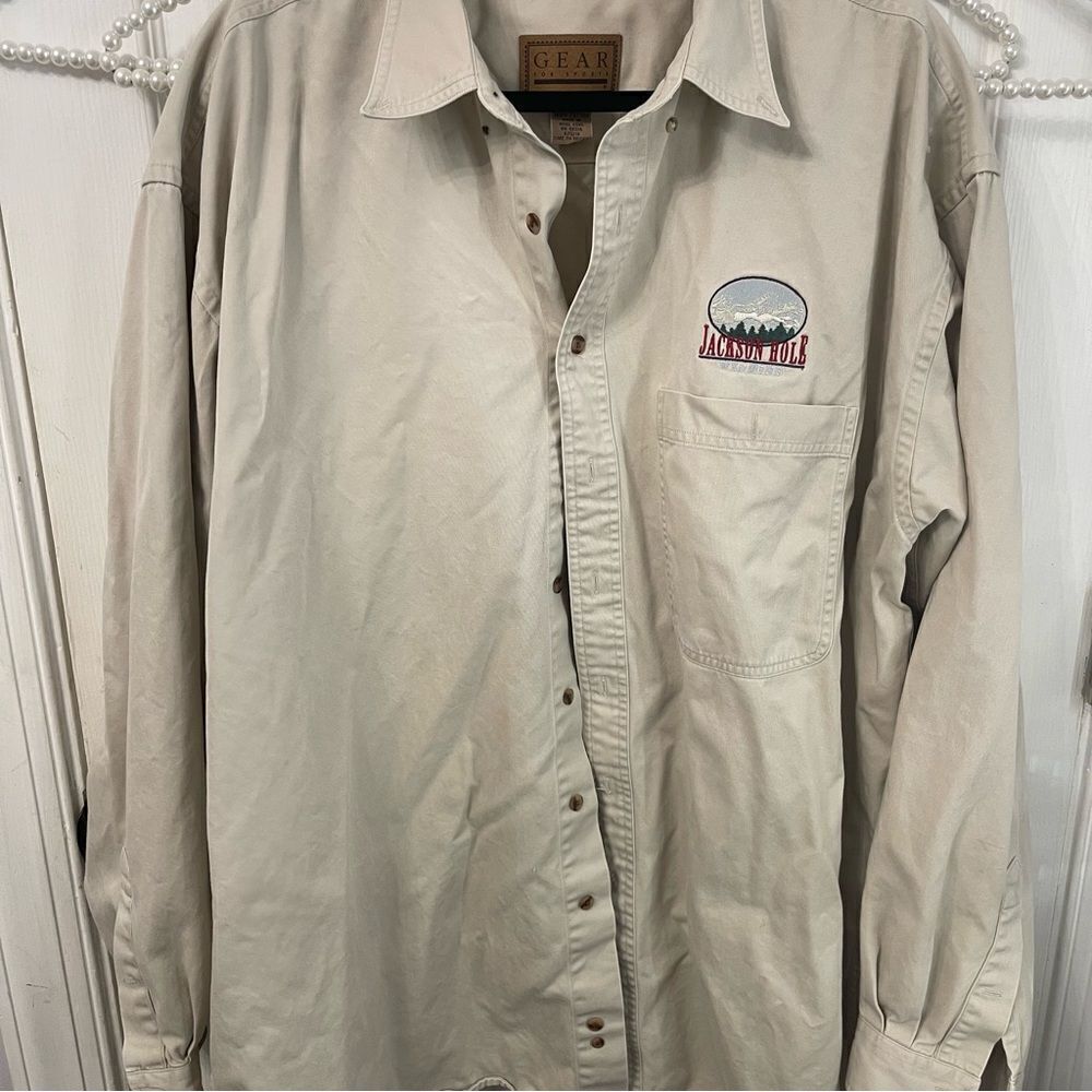 JacksonāHoleāButtonāDown - Picture 7 of 7